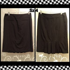 WOMENS BLACK CAREER SKIRT SIZE 4
